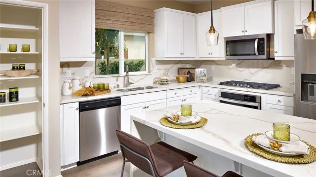 23570 Evening Primrose Court, Wildomar, CA 92595