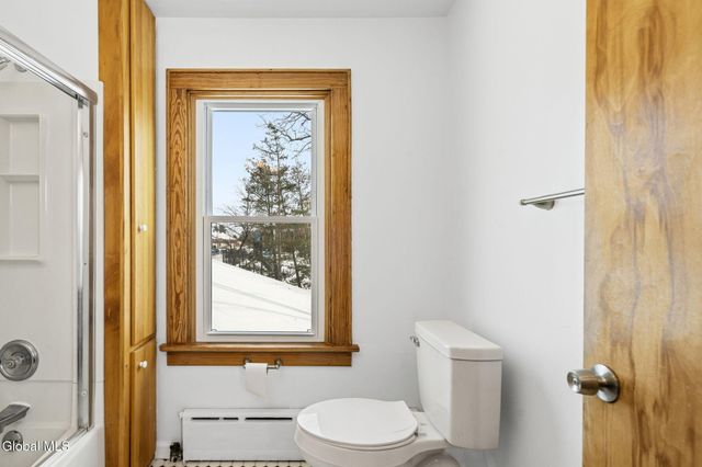 10 Wood Terrace, Albany, NY 12208