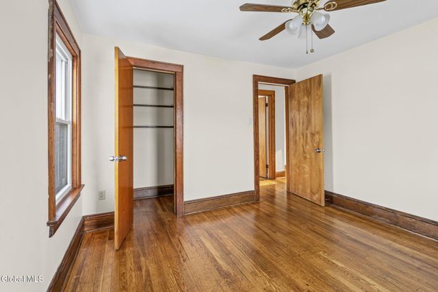 10 Wood Terrace, Albany, NY 12208