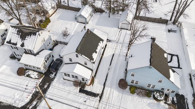 10 Wood Terrace, Albany, NY 12208