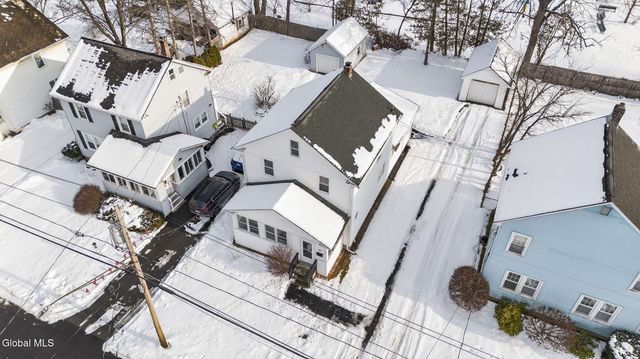 10 Wood Terrace, Albany, NY 12208