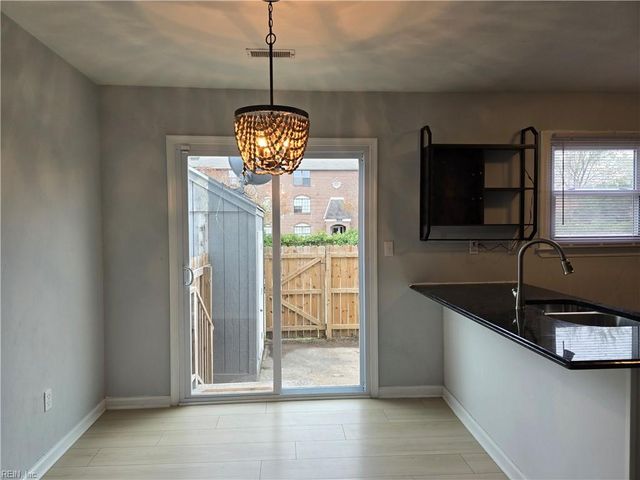 229 Greenbrier AVE, Norfolk, VA 23505