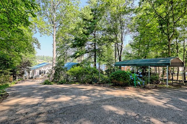 372 Piney Point Road, Blairsville, GA 30512