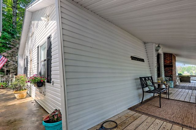 372 Piney Point Road, Blairsville, GA 30512
