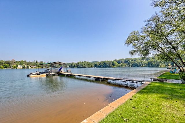 372 Piney Point Road, Blairsville, GA 30512