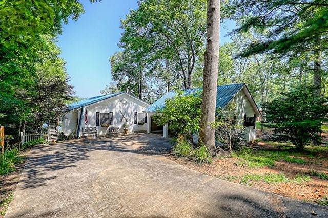 372 Piney Point Road, Blairsville, GA 30512