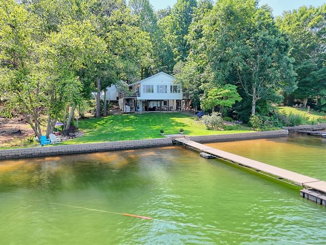 372 Piney Point Road, Blairsville, GA 30512