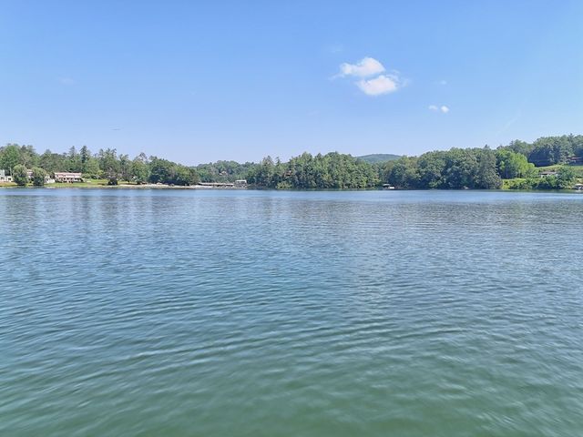 372 Piney Point Road, Blairsville, GA 30512