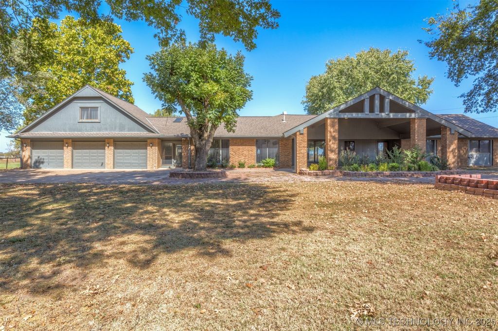 28059 E 119th Street S, Coweta, OK 74429