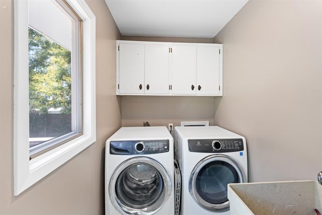 211 Millview Rd, Salina, KS 67401