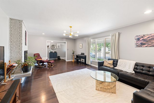 211 Millview Rd, Salina, KS 67401