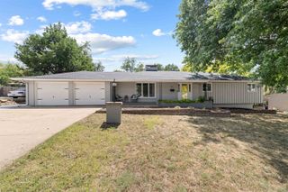 211 Millview Rd, Salina, KS 67401