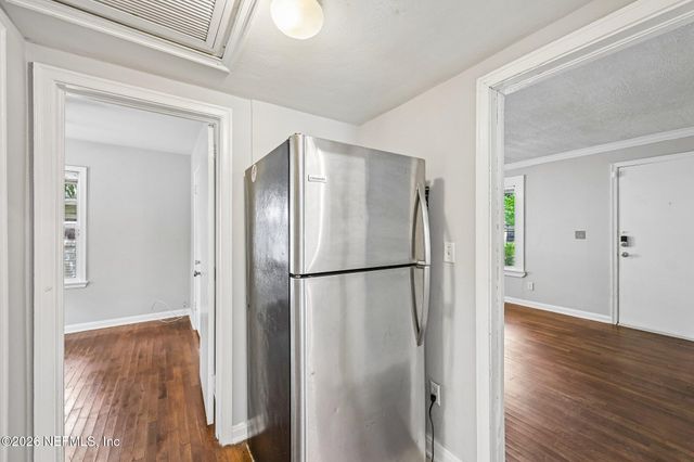 3513 COLLEGE Street, Jacksonville, FL 32205