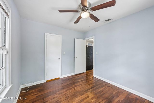 3513 COLLEGE Street, Jacksonville, FL 32205
