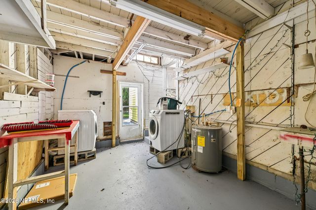3513 COLLEGE Street, Jacksonville, FL 32205