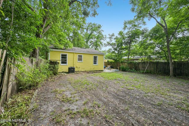 3513 COLLEGE Street, Jacksonville, FL 32205