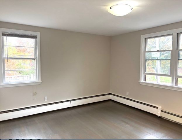 338 Langley Rd, Newton, MA 02459