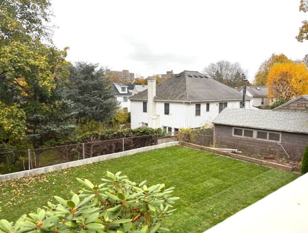 338 Langley Rd, Newton, MA 02459