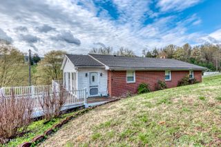 172 Lee Avenue, Lebanon, VA 24266