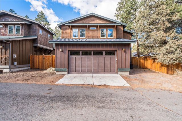 714 S Wrangler Court, Sisters, OR 97759