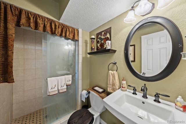 6478 S Pike Drive, Larkspur, CO 80118