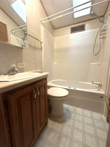 79 Ottawa Lane, Rochester, NH 03867
