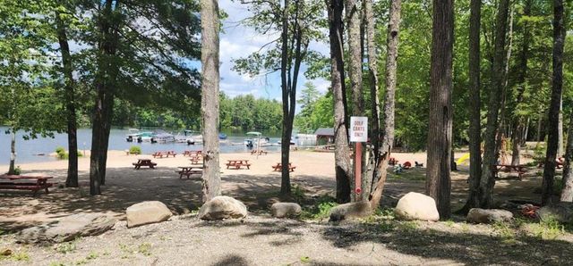 79 Ottawa Lane, Rochester, NH 03867