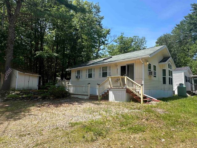 79 Ottawa Lane, Rochester, NH 03867