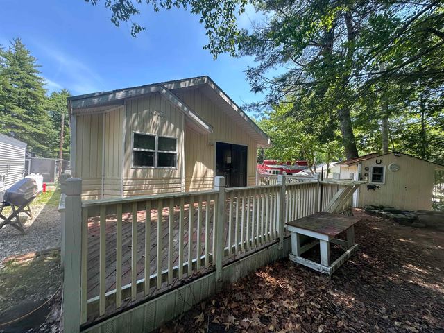 79 Ottawa Lane, Rochester, NH 03867