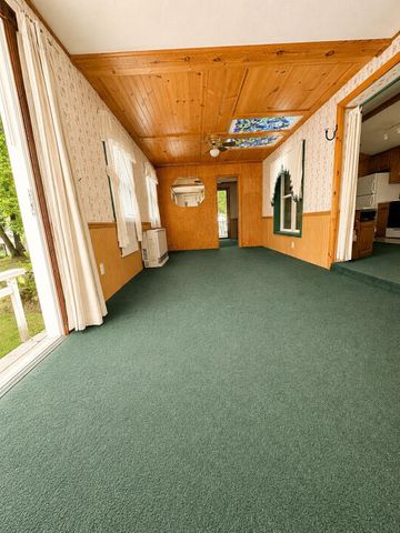 79 Ottawa Lane, Rochester, NH 03867