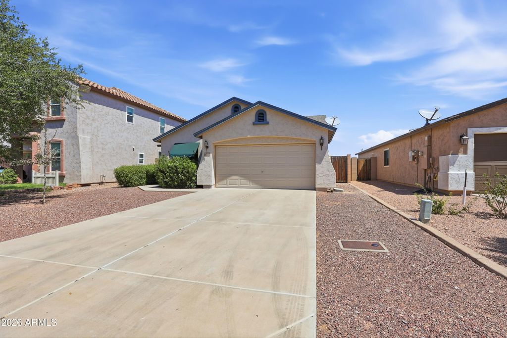 4738 E MEADOW LARK Way, San Tan Valley, AZ 85140 — photo 4