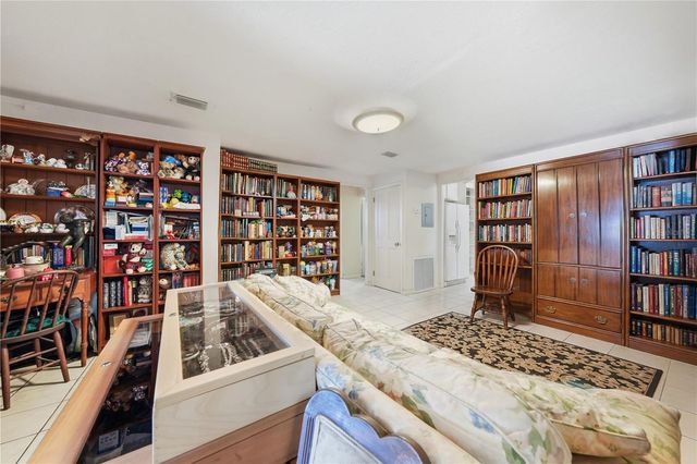 3543 N COUNTY ROAD 426, Geneva, FL 32732