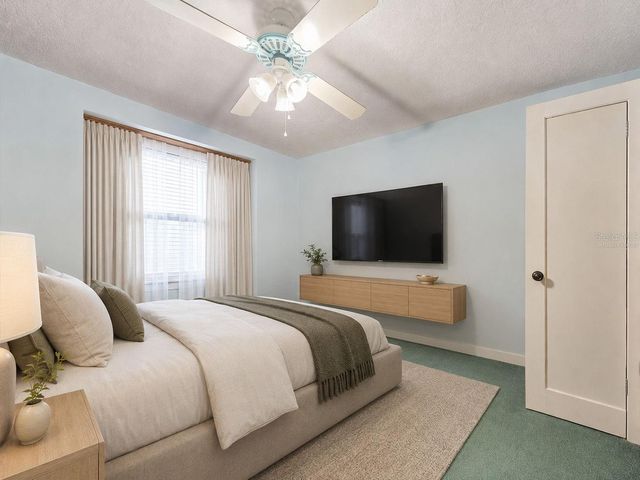 3543 N COUNTY ROAD 426, Geneva, FL 32732