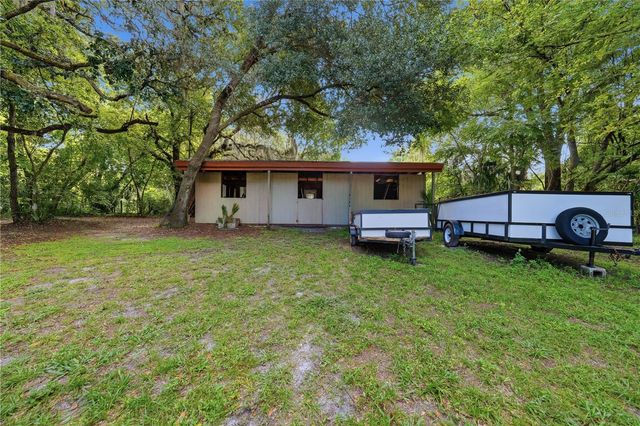 3543 N COUNTY ROAD 426, Geneva, FL 32732