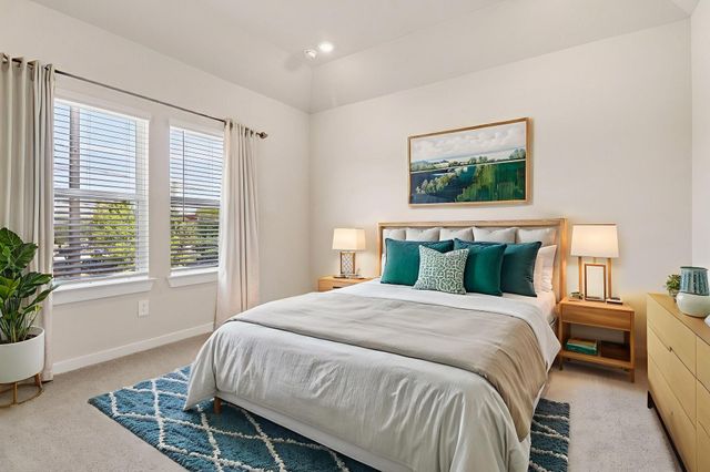 3215 Quiet Sunset Drive, Houston, TX 77080