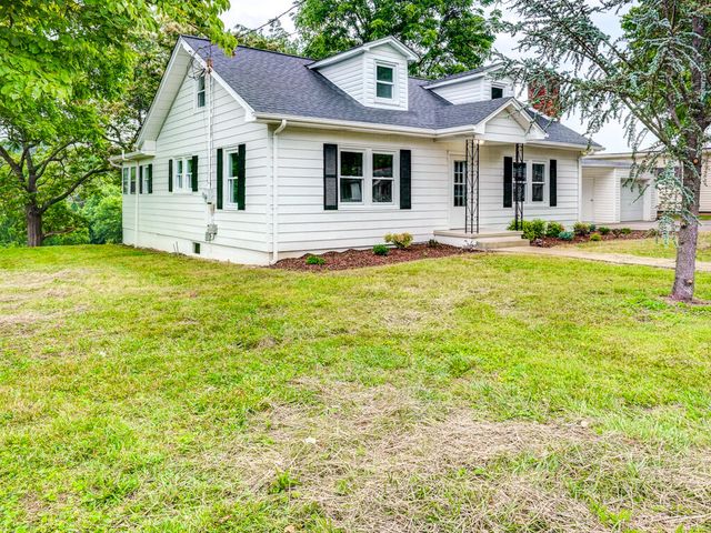 1488 Southside Road, Elizabethton, TN 37643