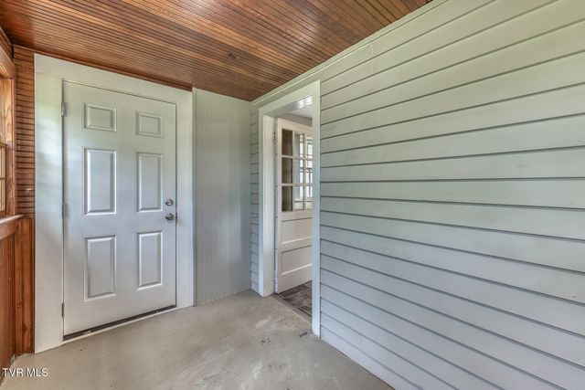 1488 Southside Road, Elizabethton, TN 37643