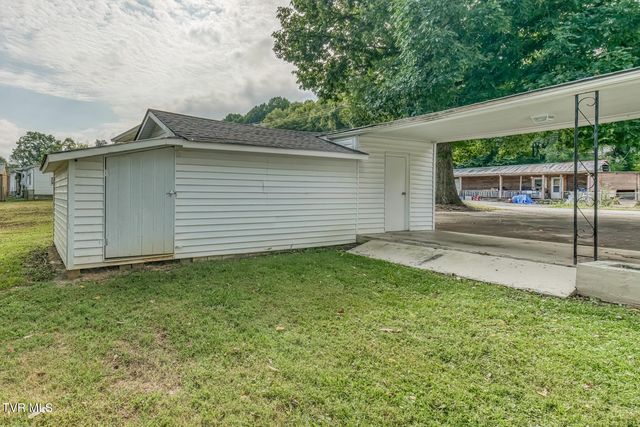 1488 Southside Road, Elizabethton, TN 37643