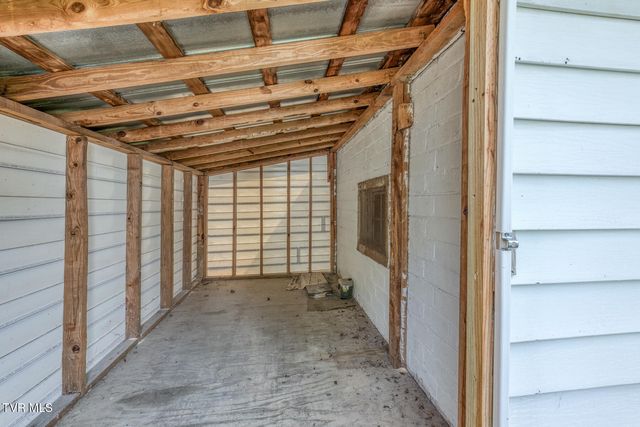1488 Southside Road, Elizabethton, TN 37643