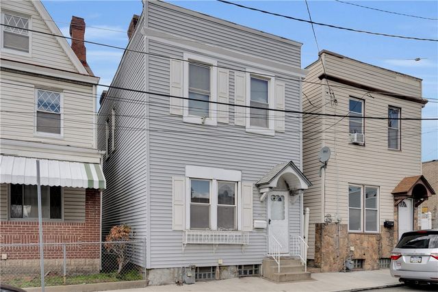 4427-31 Howley St, Bloomfield, PA 15224