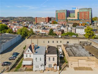 4427-31 Howley St, Bloomfield, PA 15224