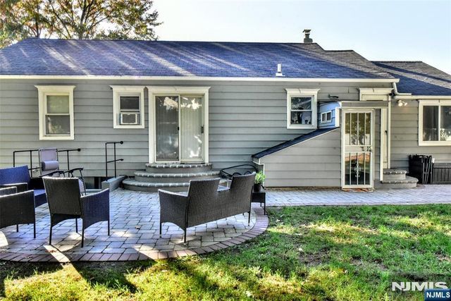 374 Leonard Drive, New Milford, NJ 07646