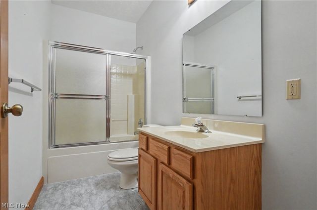 11440 Glenmora Drive, Chardon, OH 44024