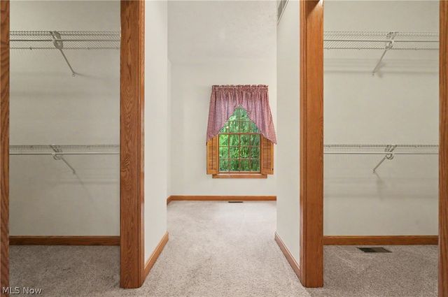 11440 Glenmora Drive, Chardon, OH 44024