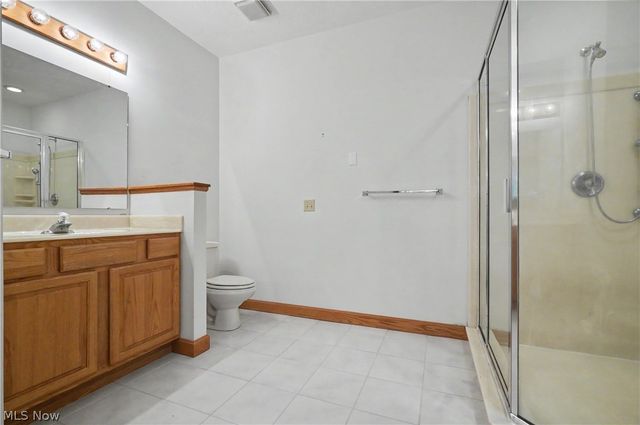 11440 Glenmora Drive, Chardon, OH 44024