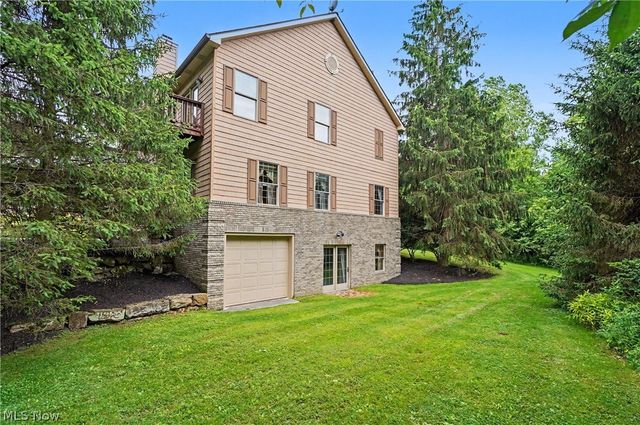 11440 Glenmora Drive, Chardon, OH 44024