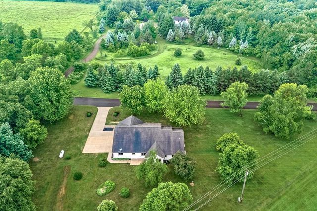 16102 120th Avenue, Chippewa Falls, WI 54729