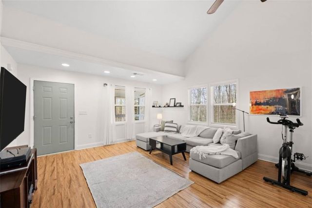 261 Silver Fox Drive, Dawsonville, GA 30534