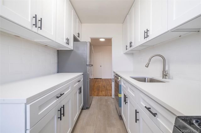 1040 Neilson Street 4F, Far Rockaway, NY 11691