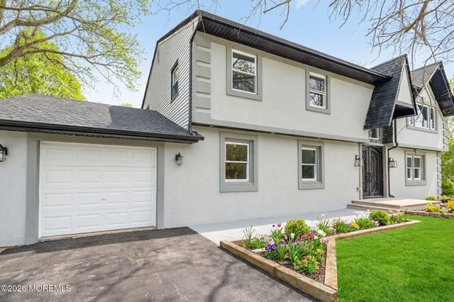 6 Storer Court, Morganville, NJ 07751